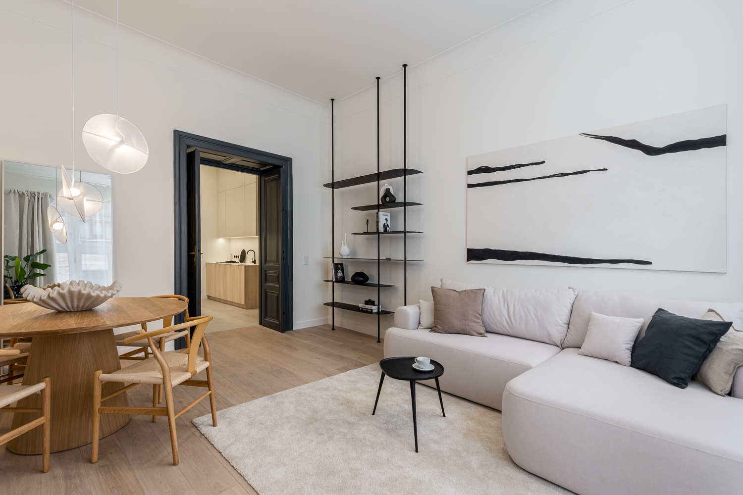 Długa 60 · Stare Miasto · 53,90 m² · 2 pokoje · 1.267.700 zł · Więcej »